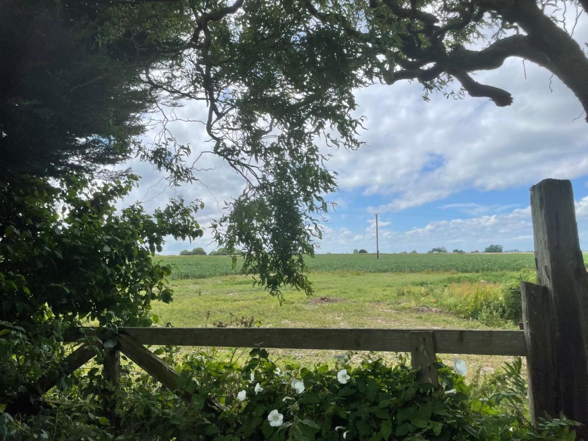 Luxury Glamping At The Riverside Hotell Skegness Eksteriør bilde